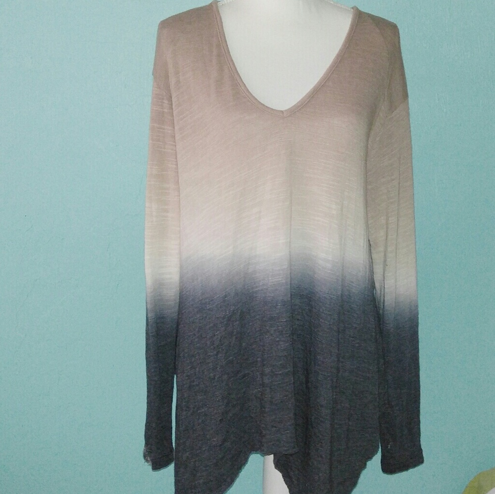 Young Fabulous & Broke Ombré Oversized LS Top